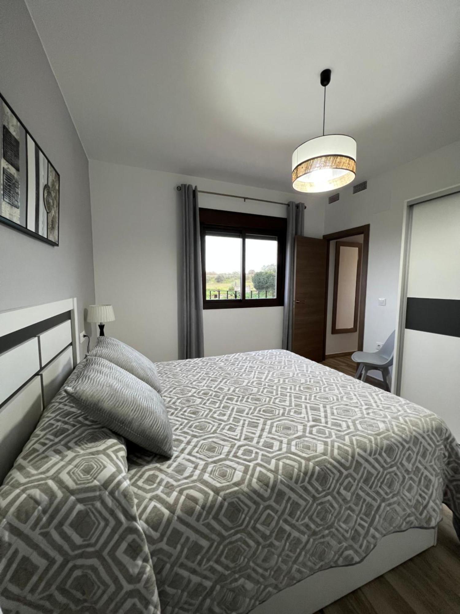 Casa Rural "El Canuelo" Aljucen Bagian luar foto
