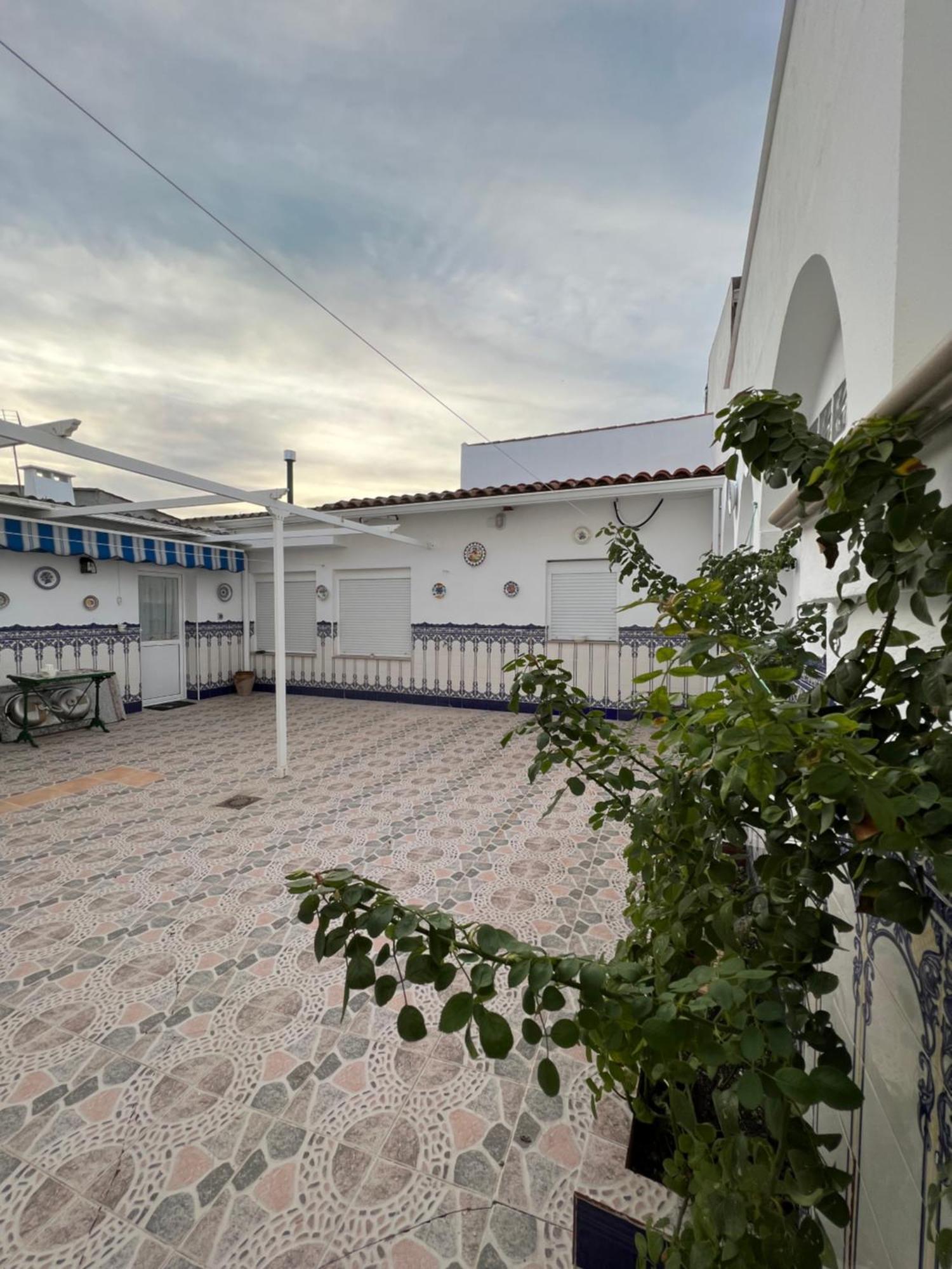 Casa Rural "El Canuelo" Aljucen Bagian luar foto